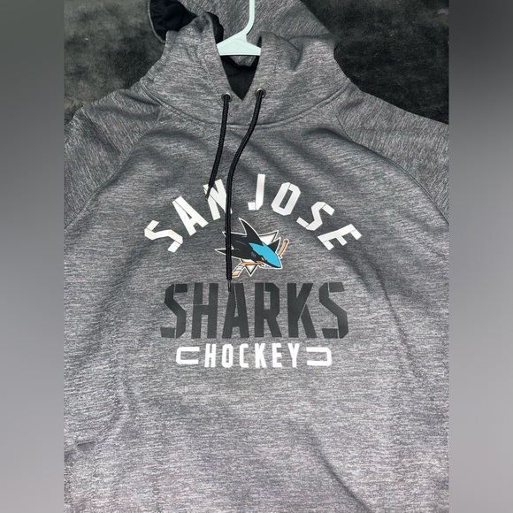 San Jose Sharks fantastic hoodie size L - Picture 1 of 1